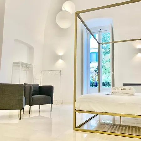 Federiciano White House - Center Apartment Bari