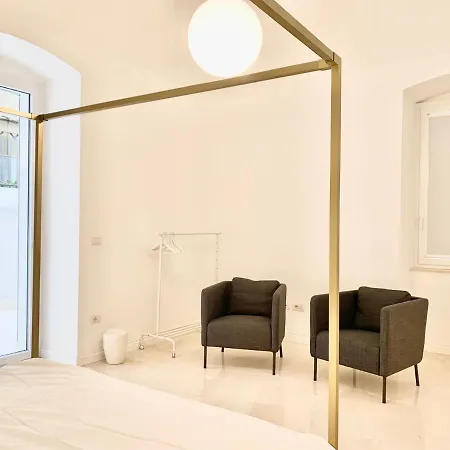 Appartamento Federiciano White House - Center
