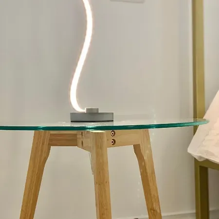 Federiciano White House - Center